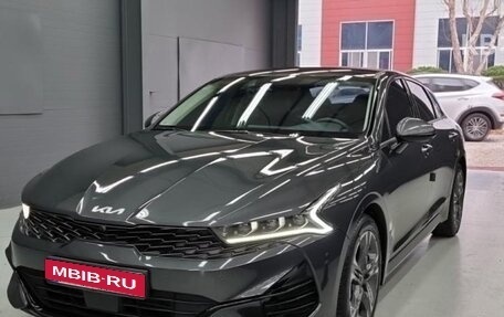 KIA K5, 2023 год, 2 420 000 рублей, 1 фотография