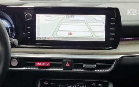 KIA K5, 2023 год, 2 420 000 рублей, 13 фотография