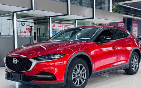 Mazda CX-4, 2022 год, 2 140 000 рублей, 3 фотография