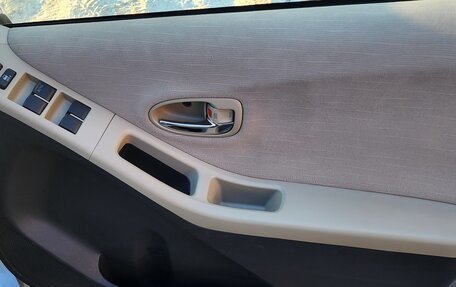 Toyota Vitz, 2006 год, 455 000 рублей, 2 фотография