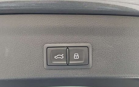 Audi Q3, 2023 год, 2 820 000 рублей, 13 фотография