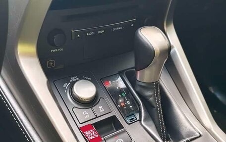 Lexus NX I, 2021 год, 2 850 000 рублей, 17 фотография