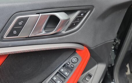 BMW 1 серия, 2026 год, 2 250 000 рублей, 13 фотография