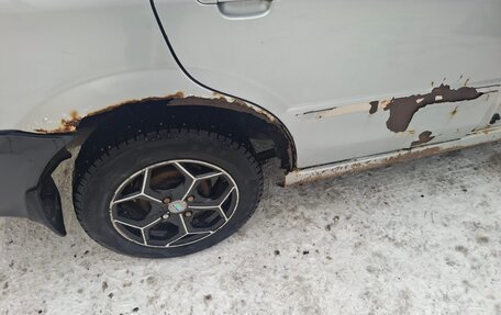 Mazda 323, 2002 год, 180 000 рублей, 10 фотография