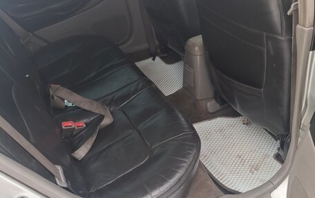 Mazda 323, 2002 год, 180 000 рублей, 8 фотография