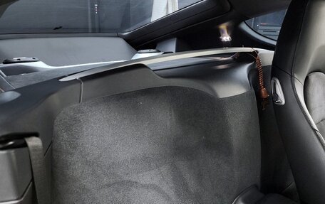 Porsche Cayman, 2019 год, 9 000 000 рублей, 13 фотография