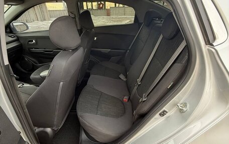 KIA Rio III рестайлинг, 2015 год, 1 100 000 рублей, 33 фотография