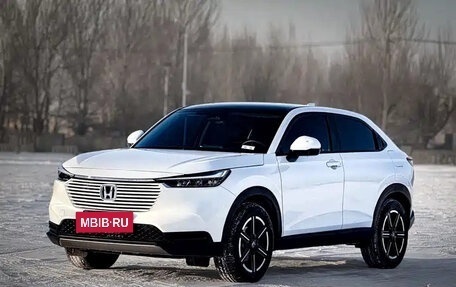 Honda Vezel, 2022 год, 1 630 004 рублей, 3 фотография