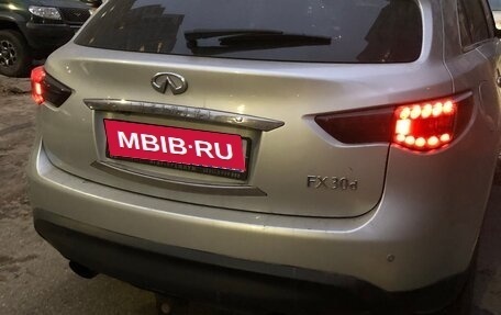 Infiniti FX II, 2012 год, 1 550 000 рублей, 1 фотография