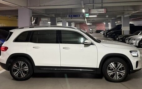 Mercedes-Benz GLB, 2023 год, 3 120 000 рублей, 3 фотография