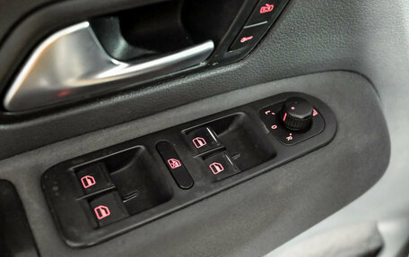 Volkswagen Amarok I рестайлинг, 2013 год, 1 550 000 рублей, 13 фотография