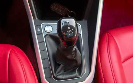 Volkswagen Polo, 2022 год, 1 292 000 рублей, 10 фотография