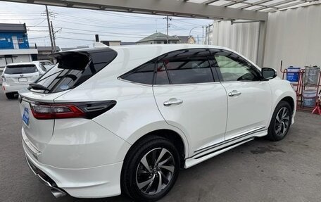 Toyota Harrier, 2017 год, 2 350 000 рублей, 2 фотография