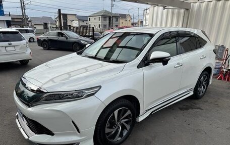 Toyota Harrier, 2017 год, 2 350 000 рублей, 5 фотография