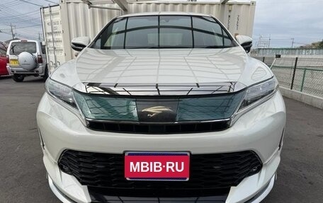 Toyota Harrier, 2017 год, 2 350 000 рублей, 11 фотография