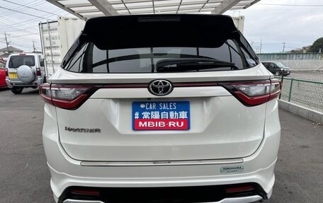 Toyota Harrier, 2017 год, 2 350 000 рублей, 16 фотография