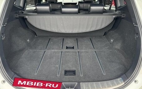 Toyota Harrier, 2017 год, 2 350 000 рублей, 24 фотография