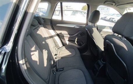 BMW X1, 2018 год, 1 750 000 рублей, 11 фотография