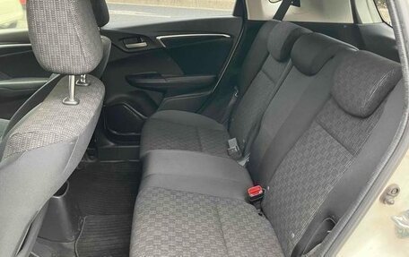 Honda Fit III, 2015 год, 712 000 рублей, 21 фотография