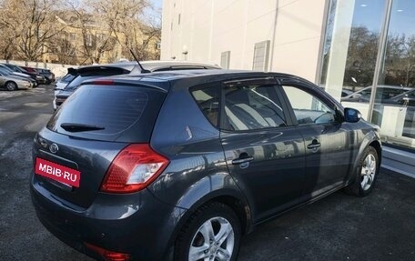 KIA cee'd I рестайлинг, 2010 год, 695 000 рублей, 2 фотография