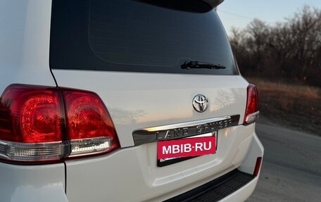 Toyota Land Cruiser 200, 2013 год, 3 600 000 рублей, 17 фотография