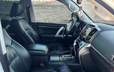 Toyota Land Cruiser 200, 2013 год, 3 600 000 рублей, 32 фотография