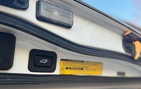 Toyota Land Cruiser 200, 2013 год, 3 600 000 рублей, 40 фотография