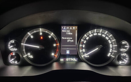 Toyota Land Cruiser 200, 2020 год, 7 600 000 рублей, 2 фотография