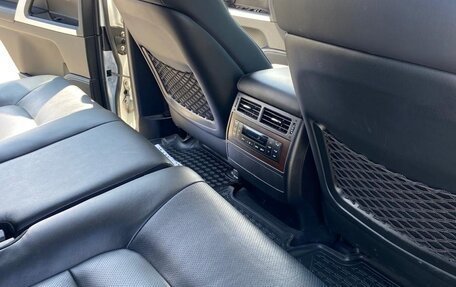 Toyota Land Cruiser 200, 2020 год, 7 600 000 рублей, 6 фотография