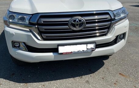 Toyota Land Cruiser 200, 2020 год, 7 600 000 рублей, 9 фотография