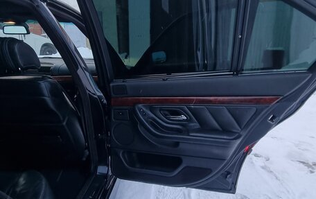 BMW 7 серия, 2000 год, 900 000 рублей, 19 фотография