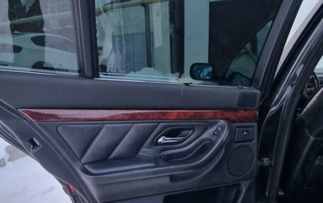 BMW 7 серия, 2000 год, 900 000 рублей, 21 фотография