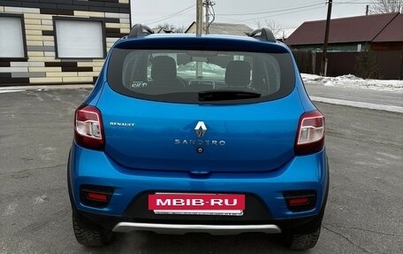 Renault Sandero II рестайлинг, 2015 год, 920 000 рублей, 14 фотография