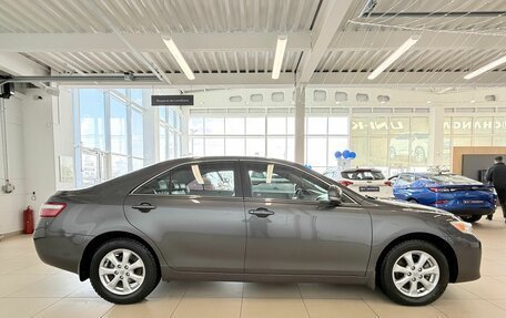 Toyota Camry, 2011 год, 1 679 000 рублей, 7 фотография