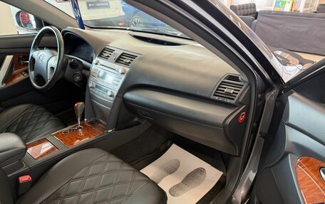 Toyota Camry, 2011 год, 1 679 000 рублей, 12 фотография