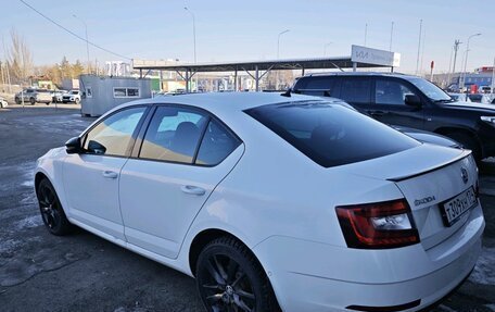 Skoda Octavia, 2018 год, 1 985 000 рублей, 2 фотография