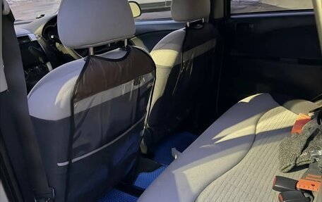 Mitsubishi Colt VI рестайлинг, 2003 год, 320 000 рублей, 27 фотография