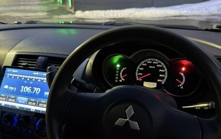 Mitsubishi Colt VI рестайлинг, 2003 год, 320 000 рублей, 30 фотография