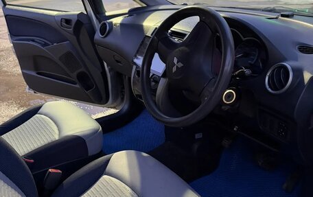 Mitsubishi Colt VI рестайлинг, 2003 год, 320 000 рублей, 28 фотография