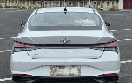 Hyundai Elantra, 2021 год, 1 587 000 рублей, 5 фотография