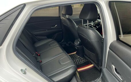 Hyundai Elantra, 2021 год, 1 587 000 рублей, 10 фотография