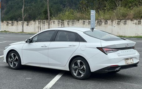 Hyundai Elantra, 2021 год, 1 587 000 рублей, 6 фотография