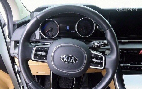 KIA Carnival, 2021 год, 4 100 000 рублей, 10 фотография