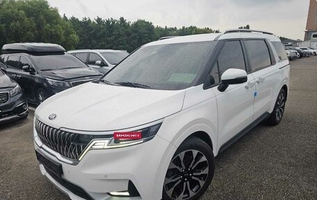 KIA Carnival, 2021 год, 4 100 000 рублей, 22 фотография