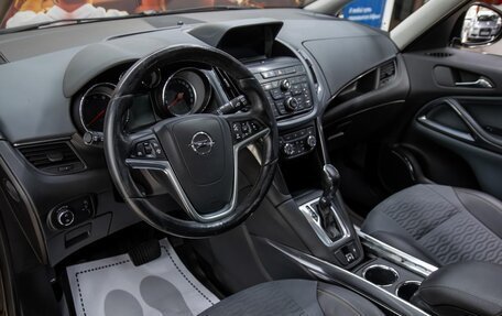 Opel Zafira C рестайлинг, 2012 год, 1 030 000 рублей, 10 фотография