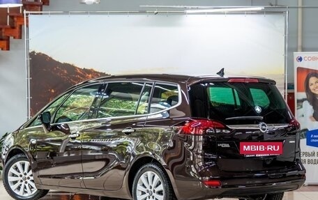 Opel Zafira C рестайлинг, 2012 год, 1 030 000 рублей, 4 фотография