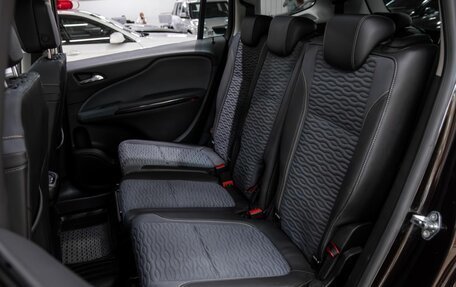 Opel Zafira C рестайлинг, 2012 год, 1 030 000 рублей, 22 фотография