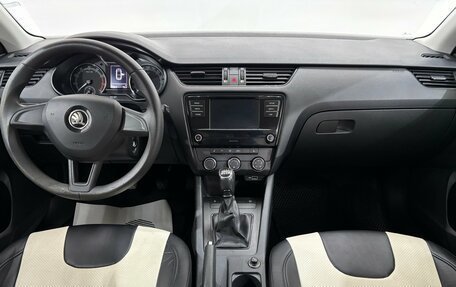 Skoda Octavia, 2019 год, 1 595 000 рублей, 10 фотография