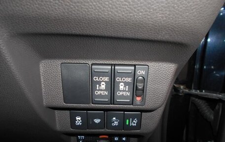 Honda Freed II, 2022 год, 1 600 000 рублей, 33 фотография