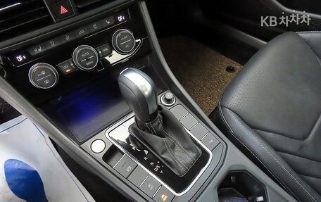 Volkswagen Jetta VII, 2021 год, 1 637 000 рублей, 9 фотография